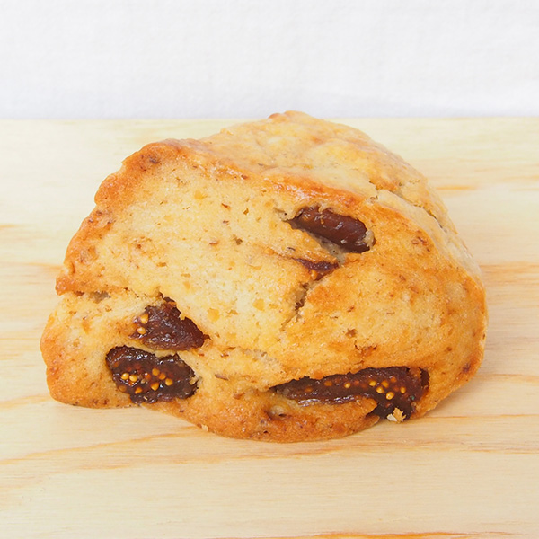 いちじくとくるみのスコーン