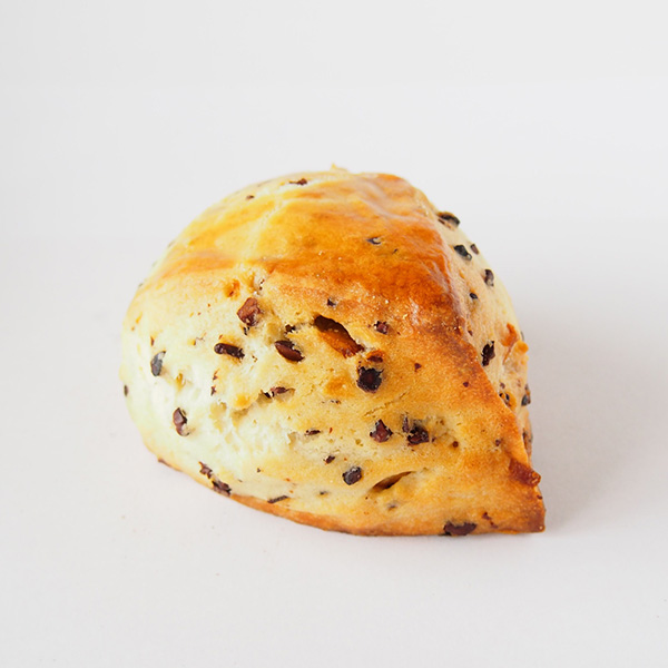 オレンジとカカオニブのスコーン