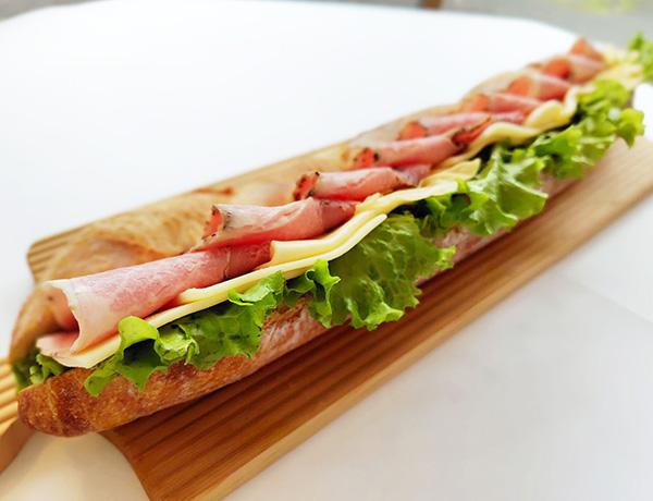 “バゲットをおいしく食べる会” 参加者募集！！